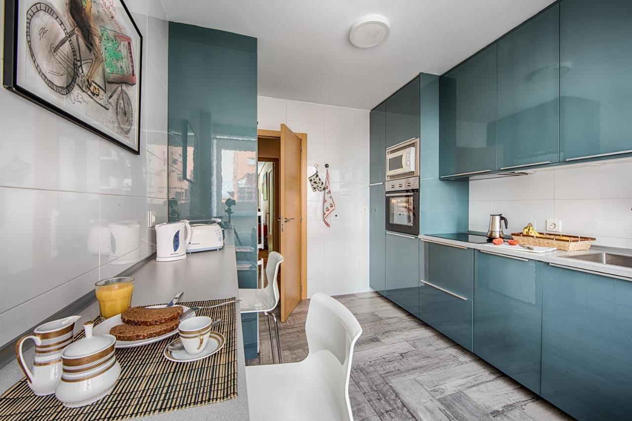 Magnifico Apartamento En El Centro De Oviedo Luaran gambar