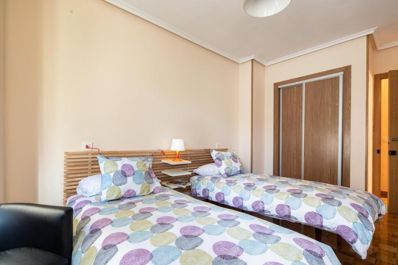 Magnifico Apartamento En El Centro De Oviedo Luaran gambar
