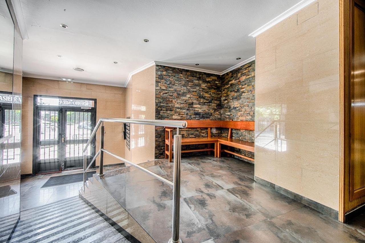 Magnifico Apartamento En El Centro De Oviedo Luaran gambar